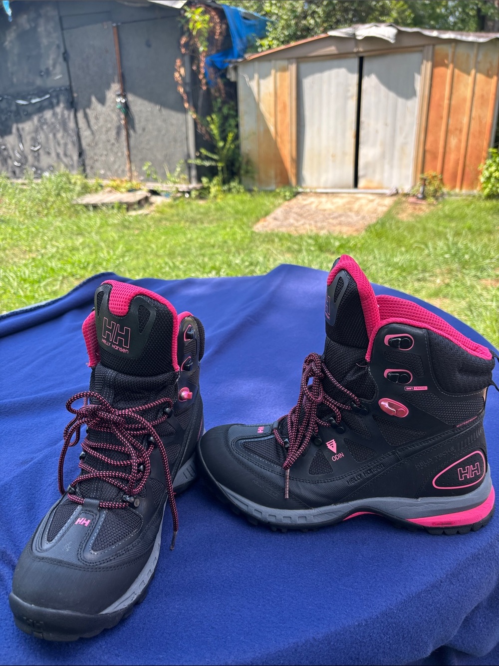 Helly Hansen Black and Pink Women's Waterproof Hiking Boots.ODIN